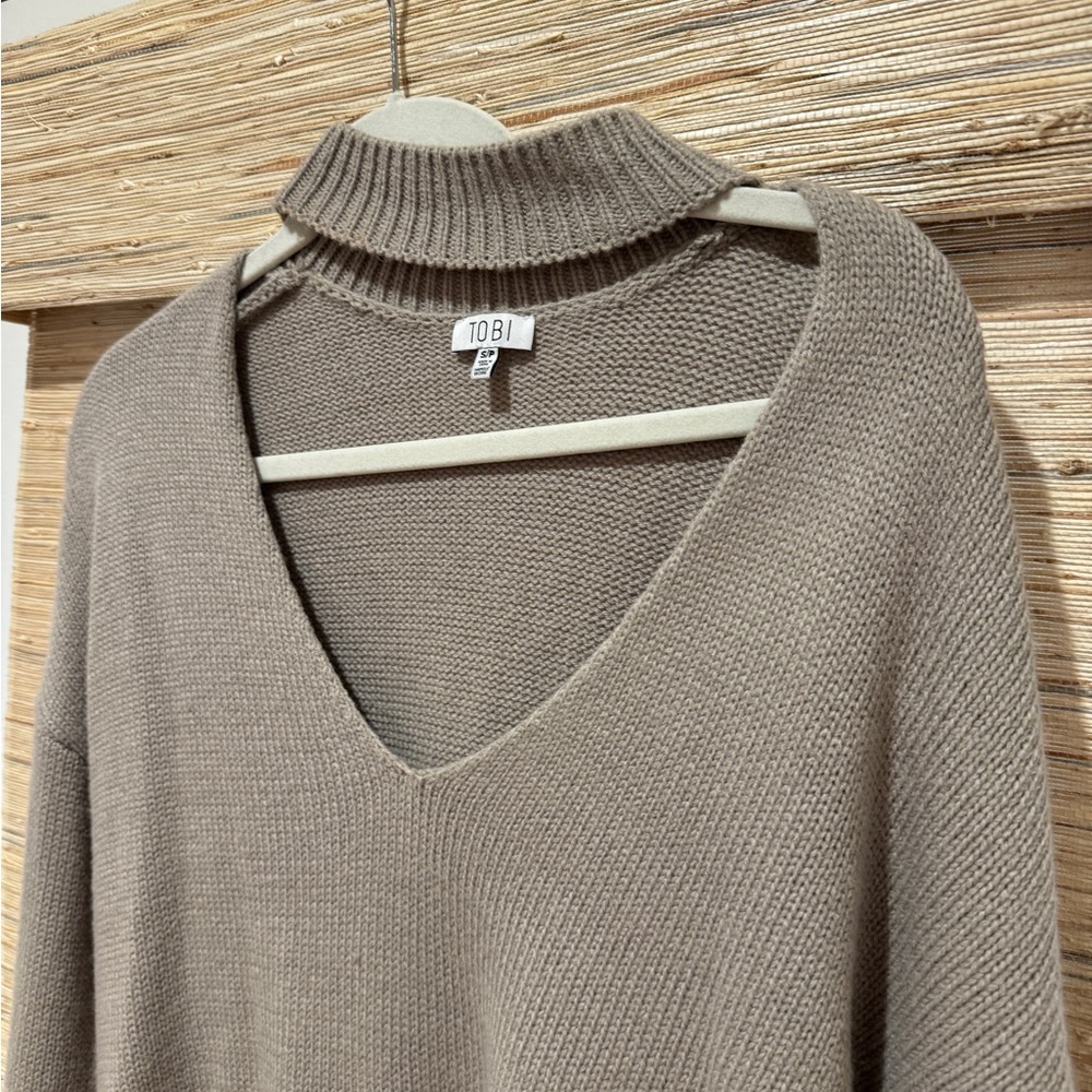 Taupe pullover - Picture 2 of 3